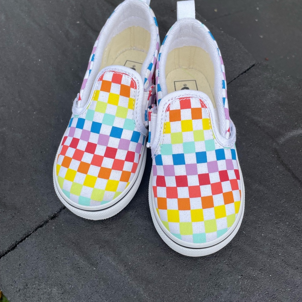 Toddler Rainbow Checker Slip-On vans